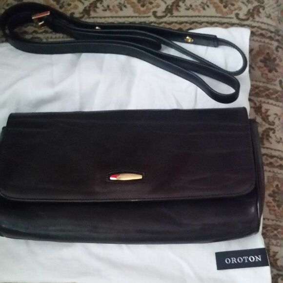 Oroton crossbody - Picture 1 of 1